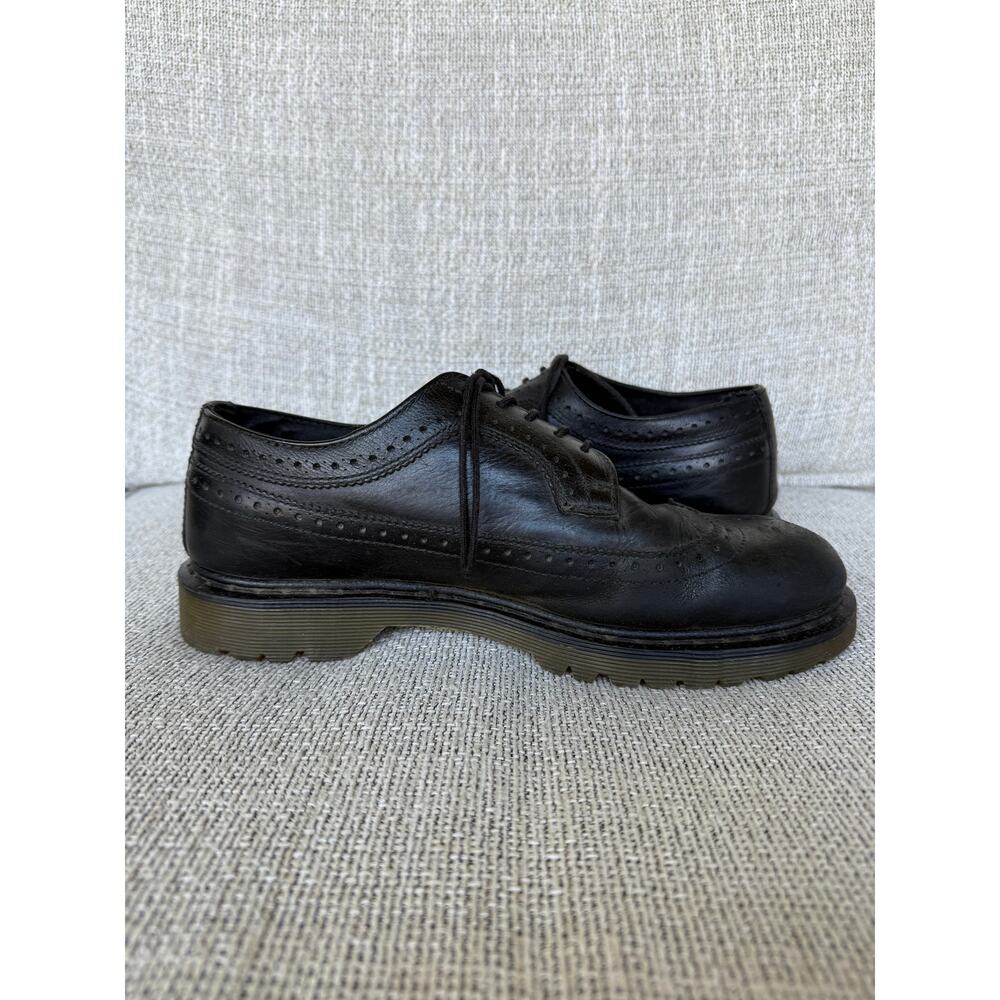 Black Wingtips - Picture 2 of 6